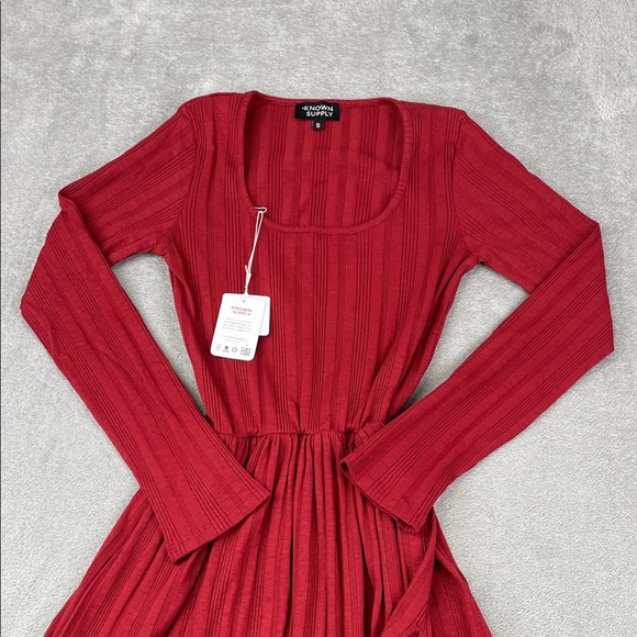 NEW Known Supply S Irene Dress Organic Cotton Elegant Red Long Sleeve Dress - Picture 3 of 14